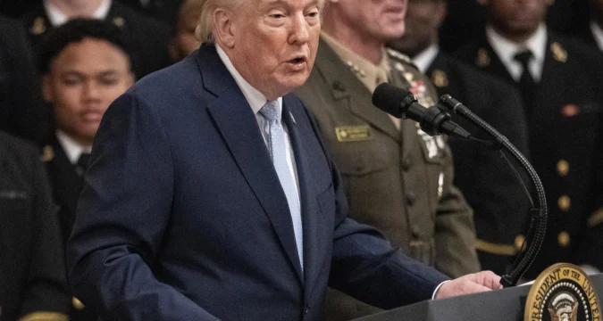 Trump megmutatja Pekingnek, hogyan foglalja el Tajvant
