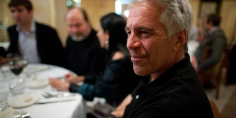 Epstein cellatársa felfedte a búcsúlevelének tartalmát Epstein cellatársa felfedte a búcsúlevelének tartalmát