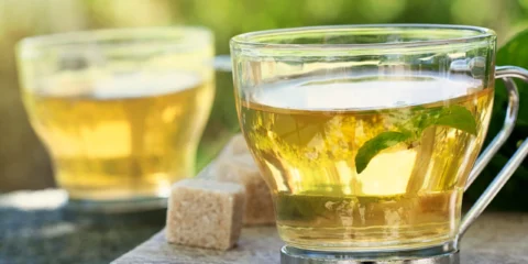 A táplálkozási szakértők 5 okot soroltak fel a mindennapi teafogyasztás mellett A táplálkozási szakértők 5 okot soroltak fel a mindennapi teafogyasztás mellett