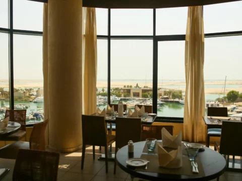 Dubaiban ritka lett a luxus