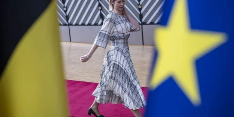Kína, Oroszország és az Egyesült Államok Európa ellen Kína, Oroszország és az Egyesült Államok Európa ellen