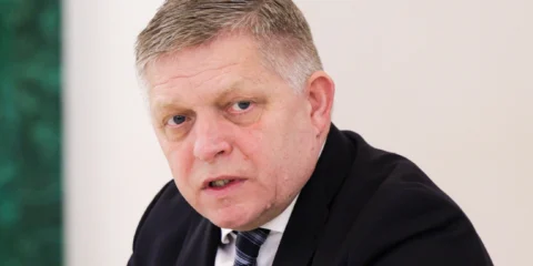 Fico újabb blokkolásra készül Fico újabb blokkolásra készül