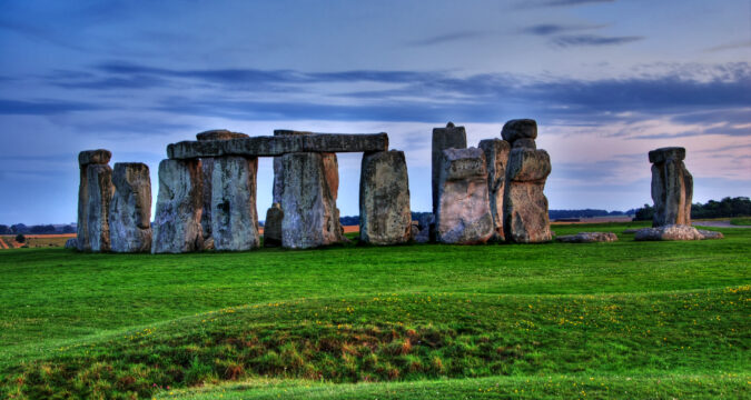 Rejtélyes felfedezés a stonehenge-i oltárkőről