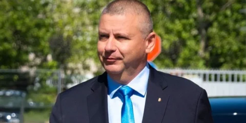 Azonnali belső vizsgálatot rendelt el Ruszin-Szendi Romulusz Azonnali belső vizsgálatot rendelt el Ruszin-Szendi Romulusz