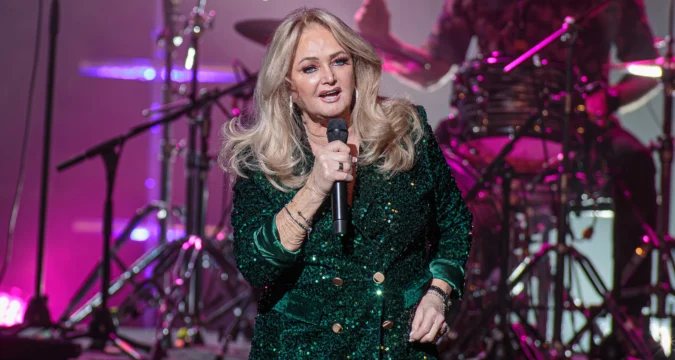 75 éves korában elhunyt Bonnie Tyler