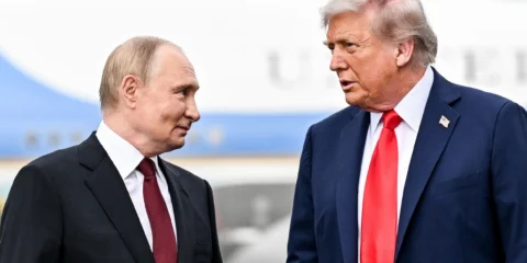 Putyin Ukrajnában, Trump Iránban ragadt Putyin Ukrajnában, Trump Iránban ragadt