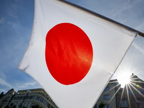 Japán betiltotta az üzemanyag-szállítást Oroszországnak
