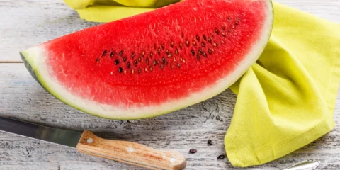 Ehető vagy nem ehető a dinnyemag? Ehető vagy nem ehető a dinnyemag?