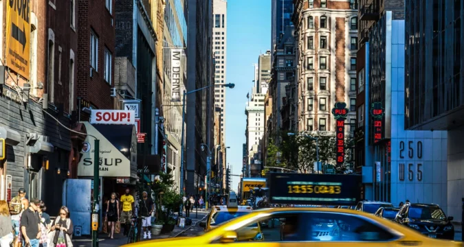 Kis híján összeomlott egy felhőkarcoló New Yorkban