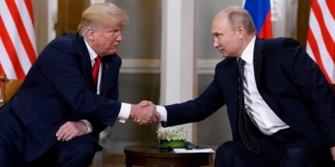 Putyin váratlan ajándékot adott Trumpnak
