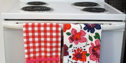 Milyen gyakran kell konyharuhát cserélni?