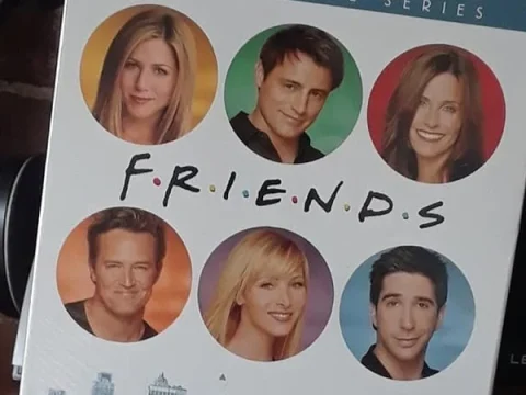 Megrázó részletek derültek ki Matthew Perry temetéséről